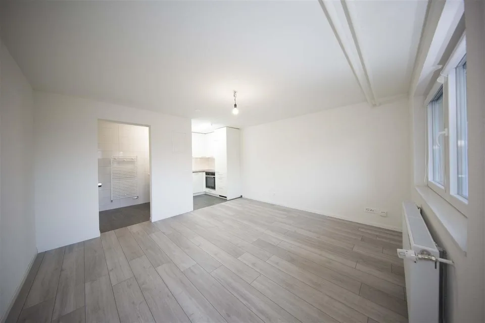 Appartamento studio ultramoderno con posto giardino!