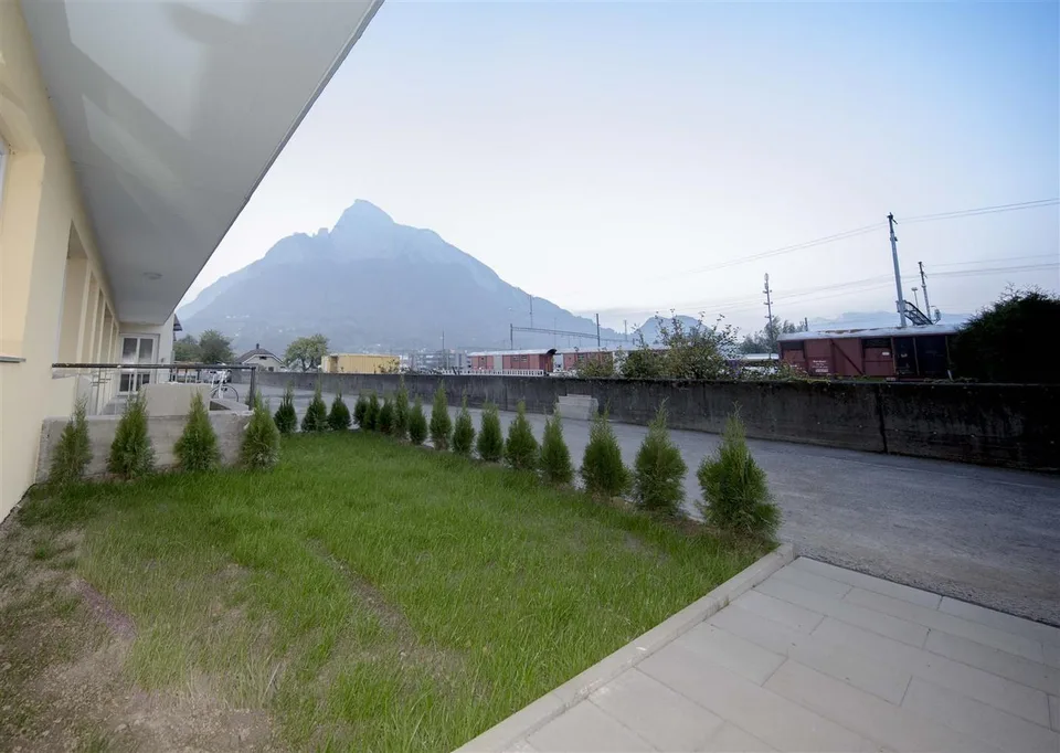 Appartamento studio ultramoderno con posto giardino!