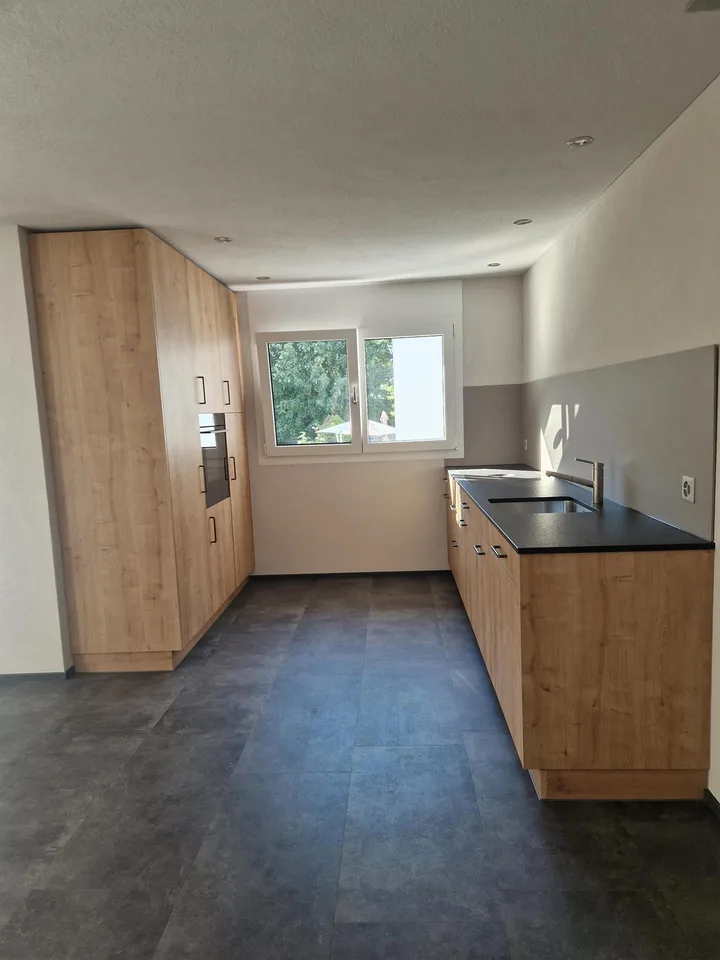 Erstbezug grosse 2 1/2 Zimmer Wohnung