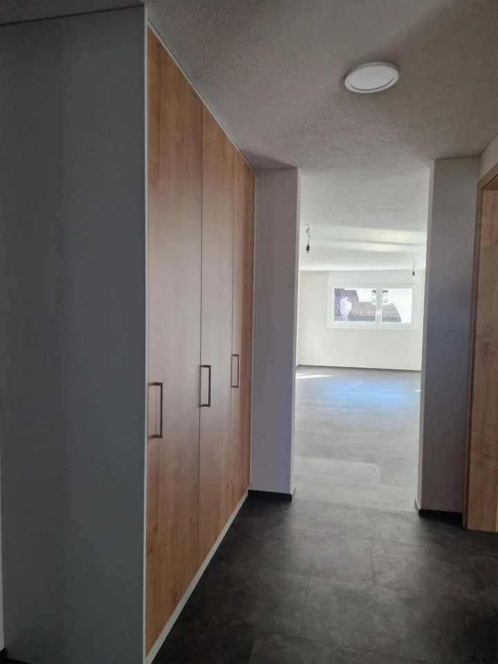 Erstbezug grosse 2 1/2 Zimmer Wohnung