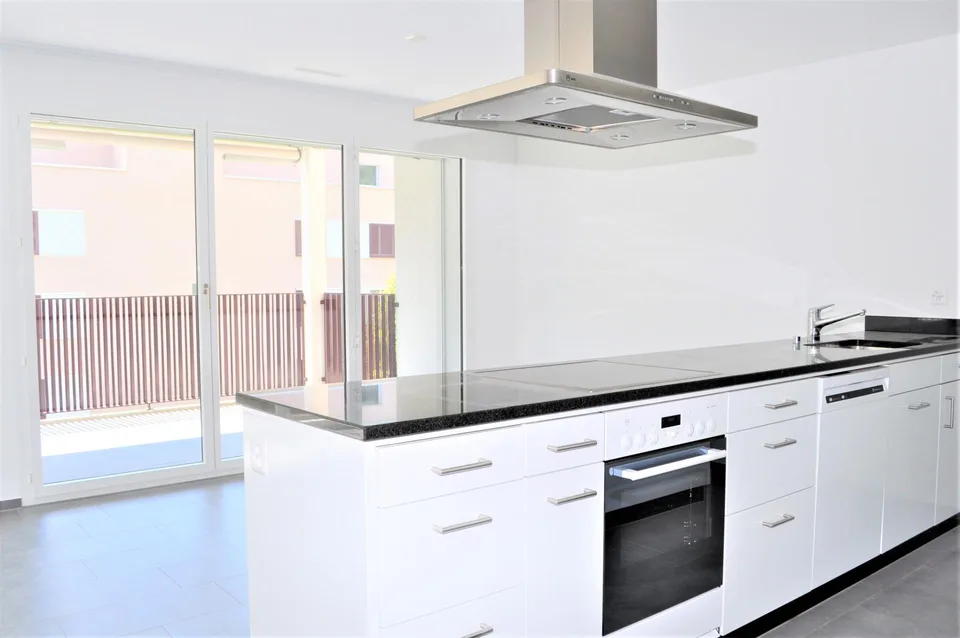 Grosszügige, helle 3.5-Zi-Wohnung