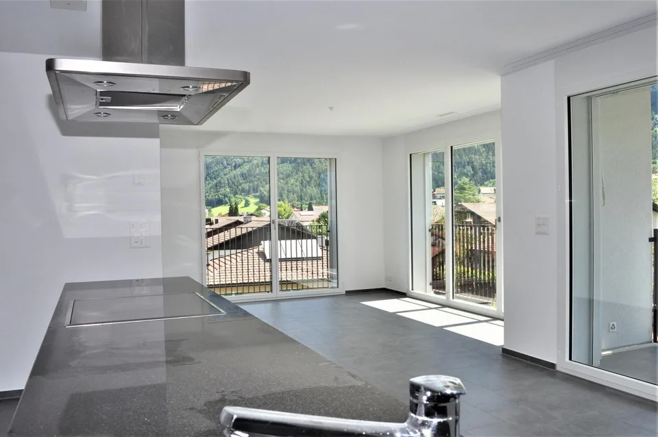 Grosszügige, helle 3.5-Zi-Wohnung