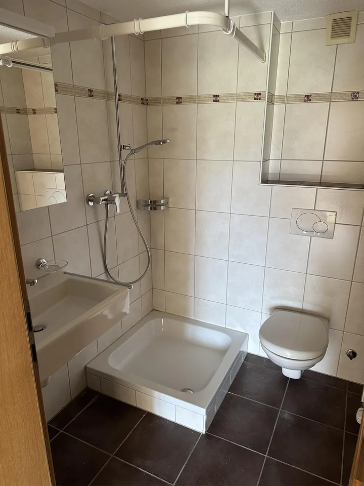 Helle 3.5-Zimmerwohnung im Erdgeschoss