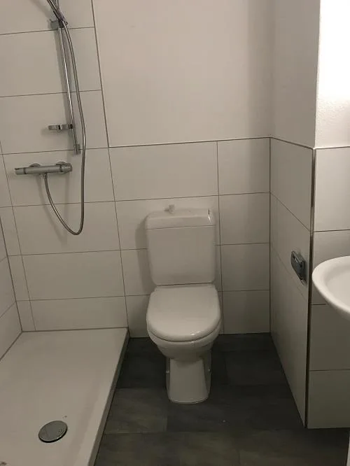 Ruhige Lage am Dorfrand, grosser Sonnenbalkon und vieles mehr