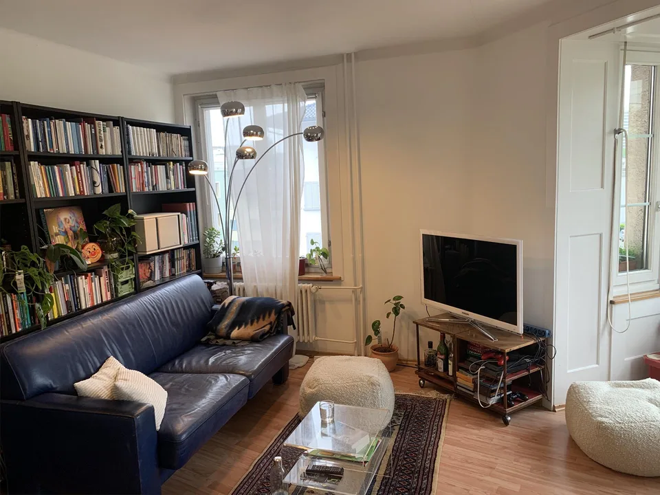 Möbliertes Zimmer (15 m²) für Wochenaufhalter:innen in Oerlikon