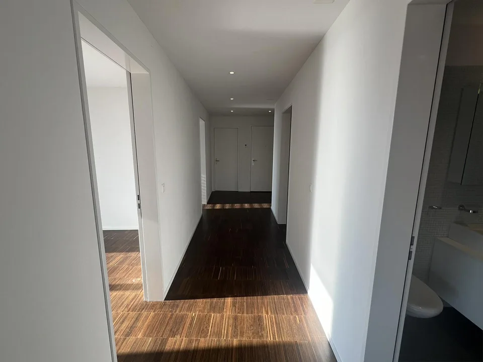 Grosszügige 4.5 Zimmerwohnung in Bülach