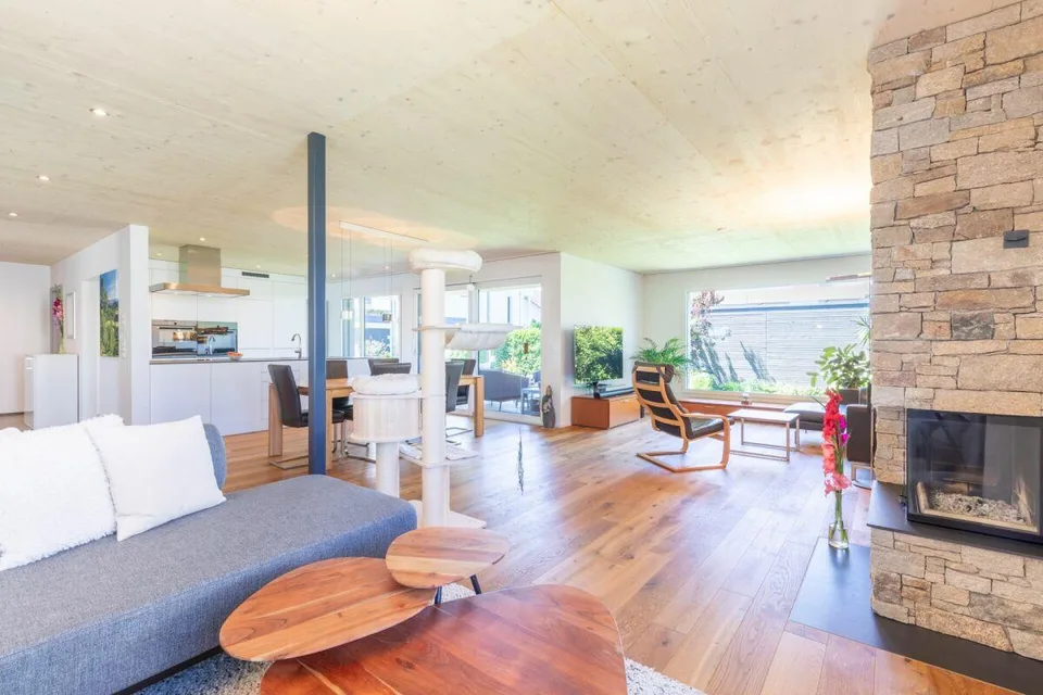 Hochwertiges Einfamilienhaus mit viel Charme