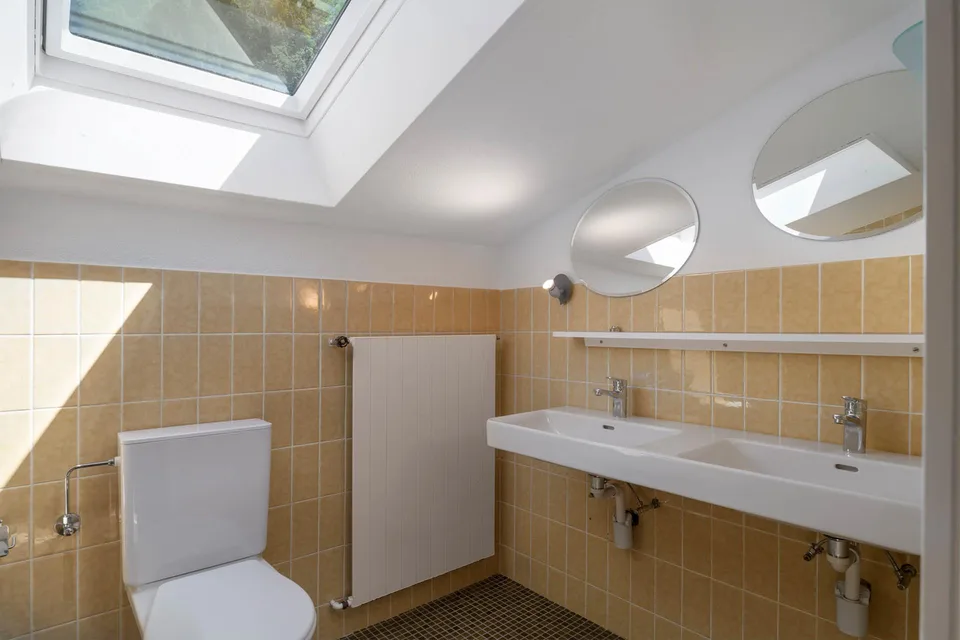 Grosszügige 3½-Zimmer-Dachwohnung mit Wintergarten!