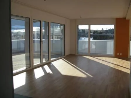 Moderne 5.5-Zimmer-Attika-Wohnung in Grosshöchstetten zu vermieten