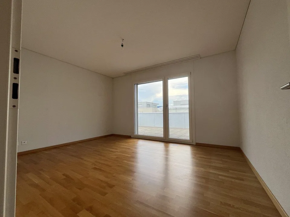 Moderne 5.5-Zimmer-Attika-Wohnung in Grosshöchstetten zu vermieten