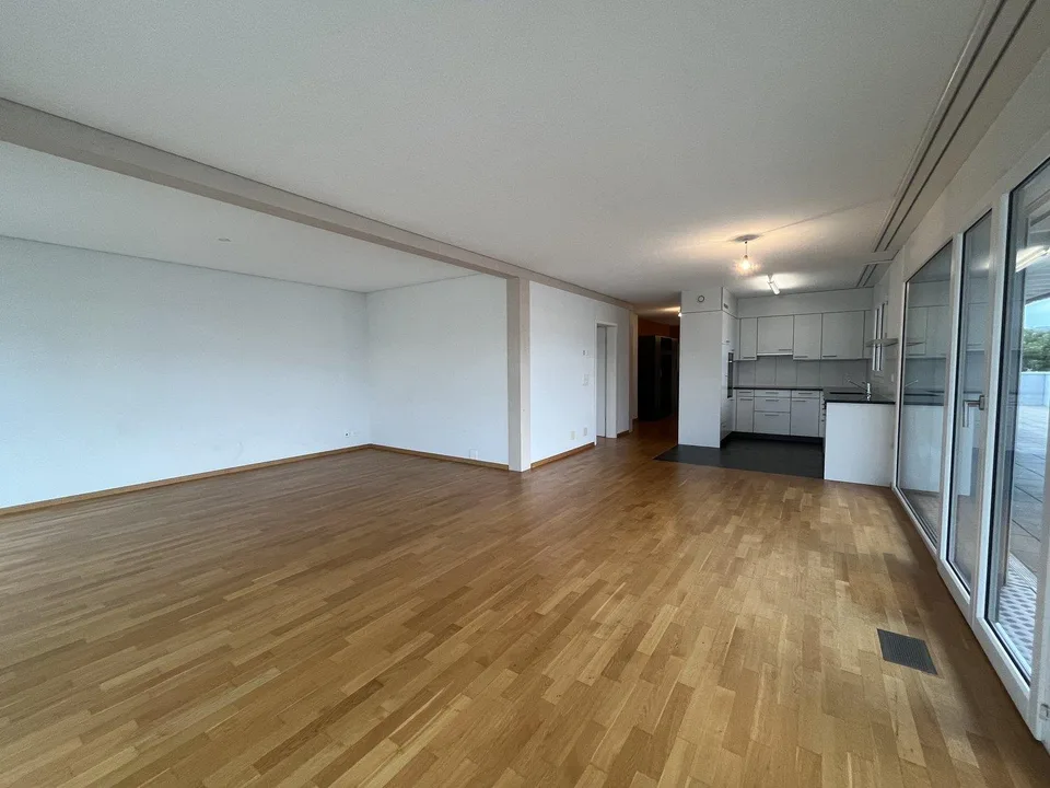 Moderne 5.5-Zimmer-Attika-Wohnung in Grosshöchstetten zu vermieten