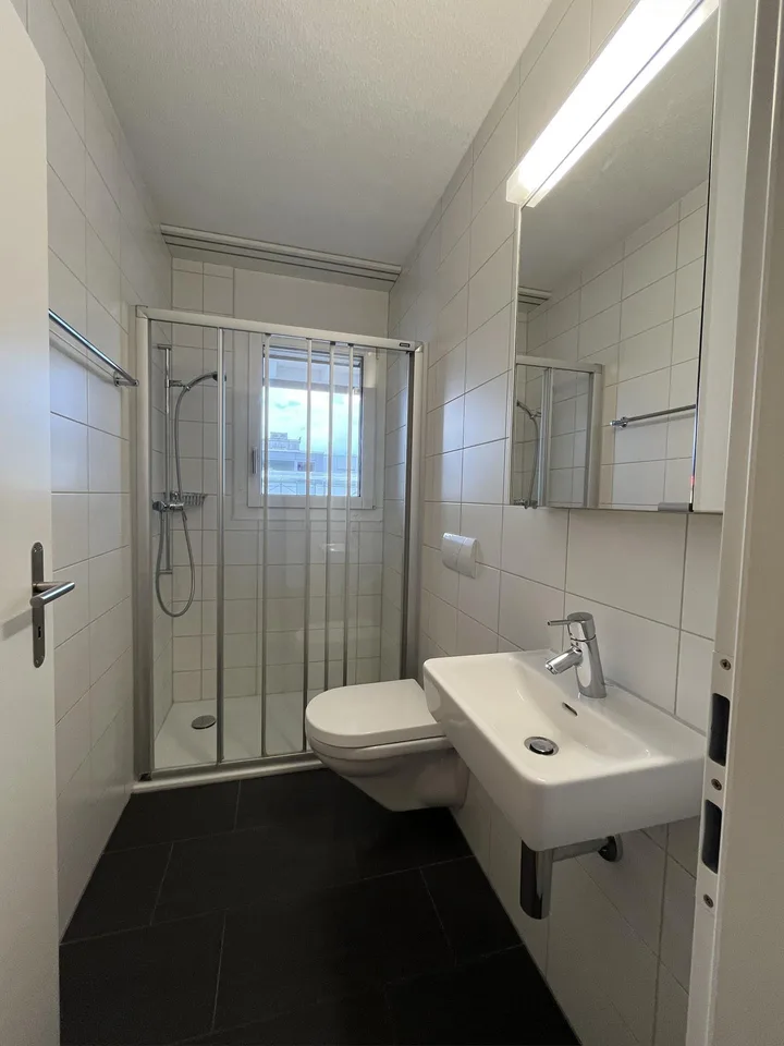 Moderne 5.5-Zimmer-Attika-Wohnung in Grosshöchstetten zu vermieten