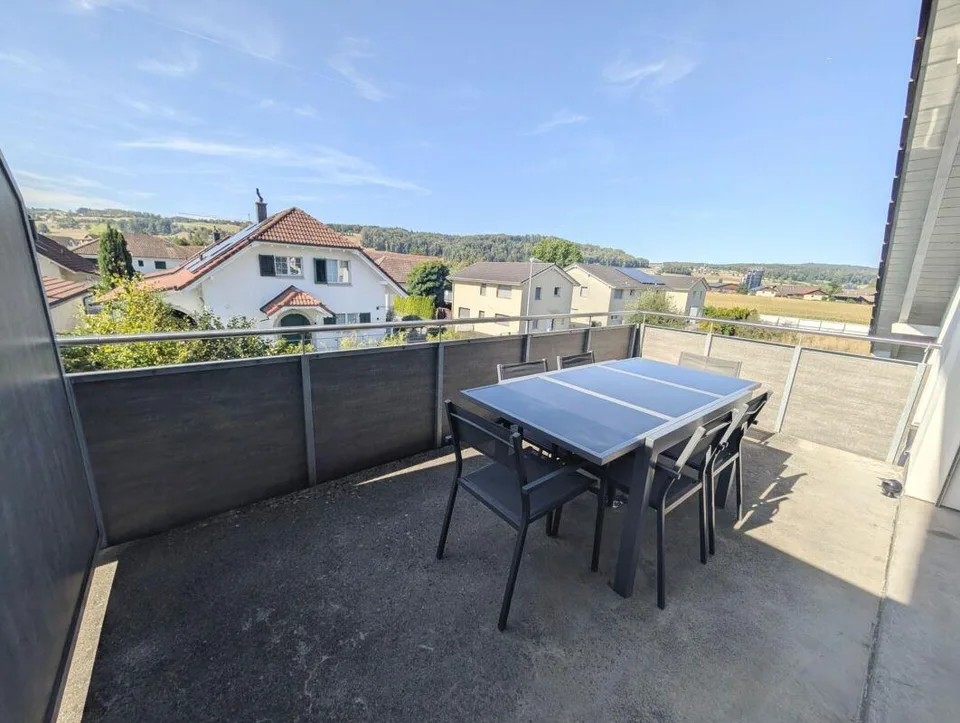 Grosszügige, moderne Dach-Maisonette-Wohnung - stilvolles Wohnen mi...