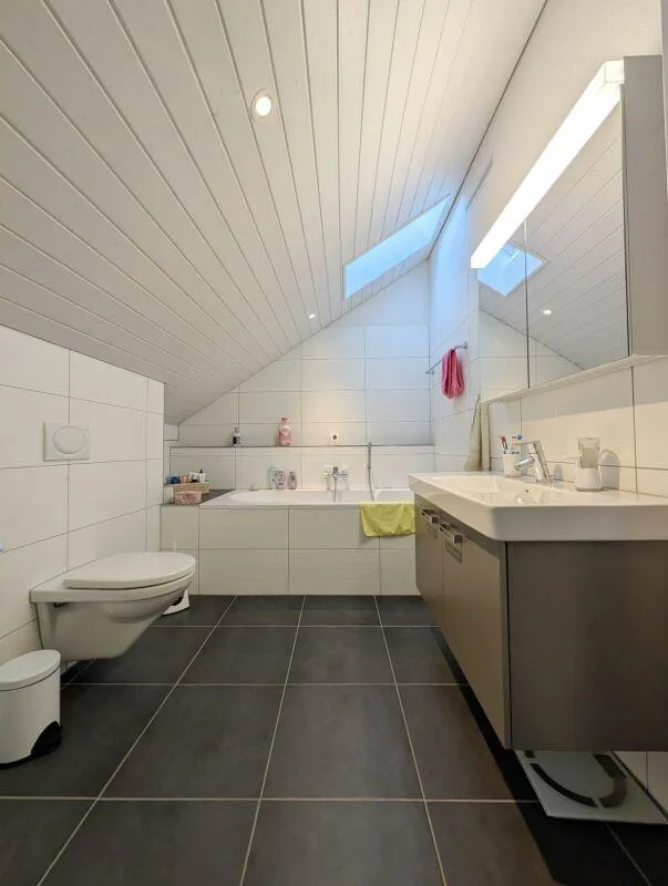 Grosszügige, moderne Dach-Maisonette-Wohnung - stilvolles Wohnen mi...