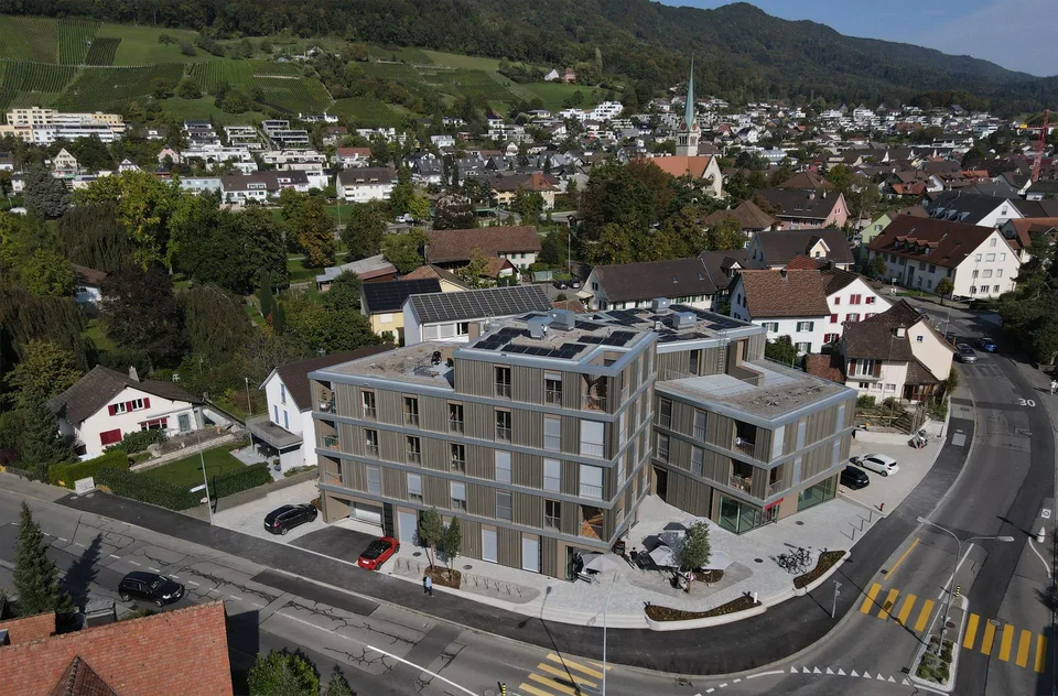 Moderne 3.5 Zimmer Attikawohnung im Herzen von Wettingen