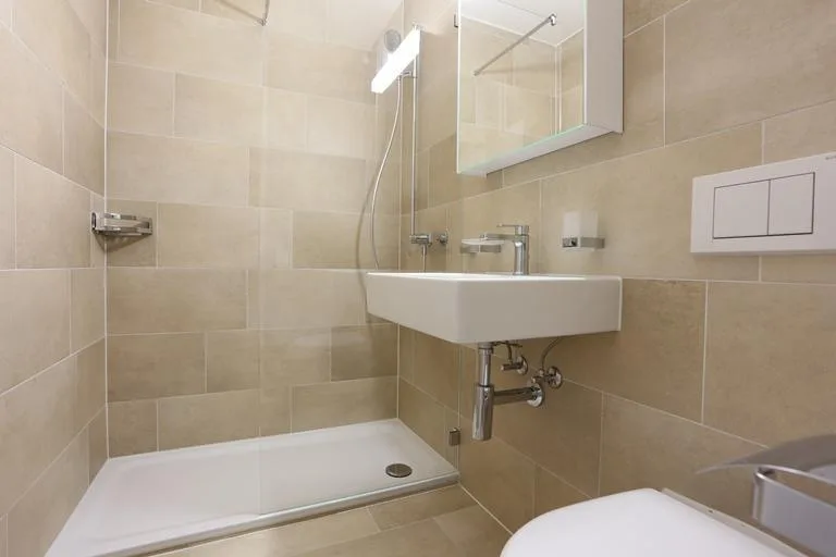 Appartamento moderno 2.5 locali vicino a Langen Erlen