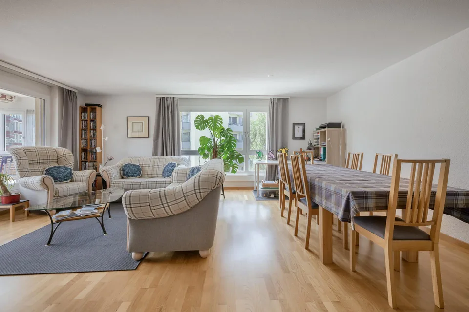 Wohnung mit Niesenblick in Spiez