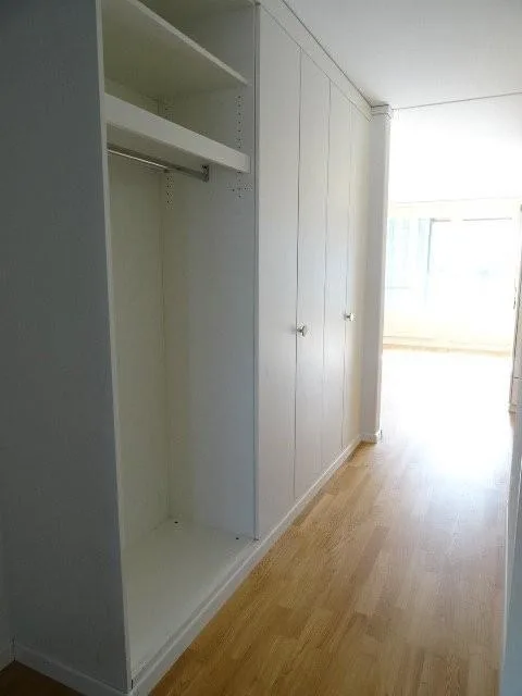 Modern 3.5-room apartment on the 5th floor at 71 m²