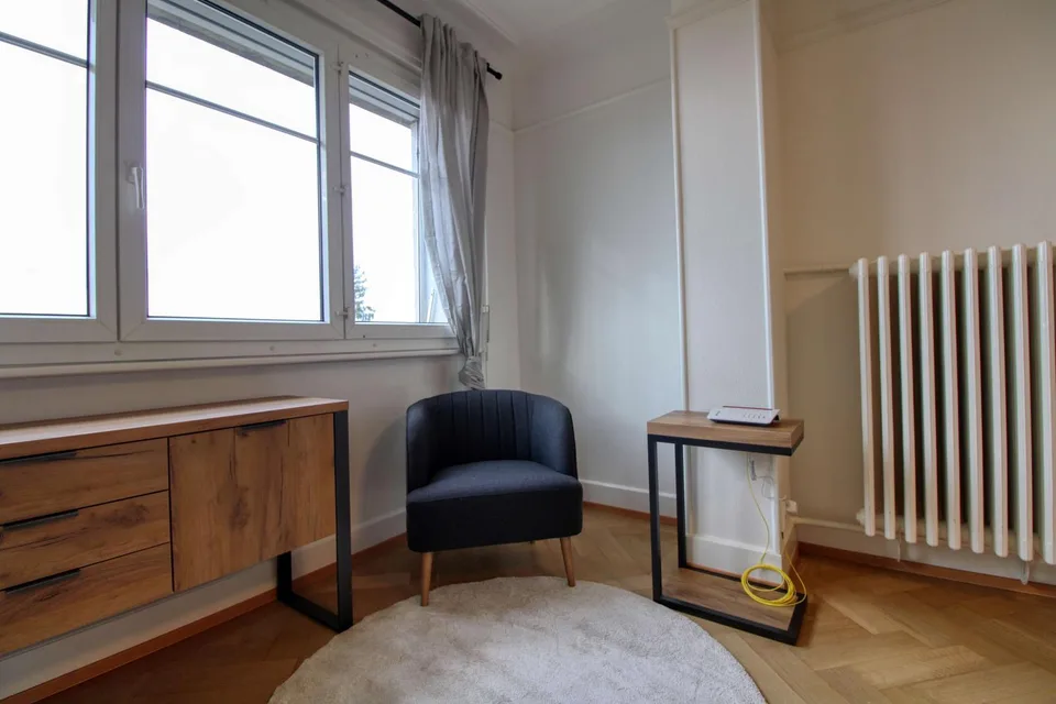 A Modern Coliving Apartment at Avenue de France in Lausanne