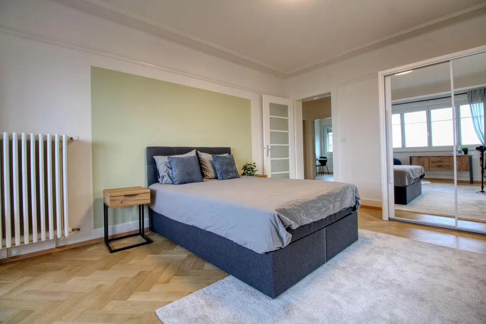 A Modern Coliving Apartment at Avenue de France in Lausanne