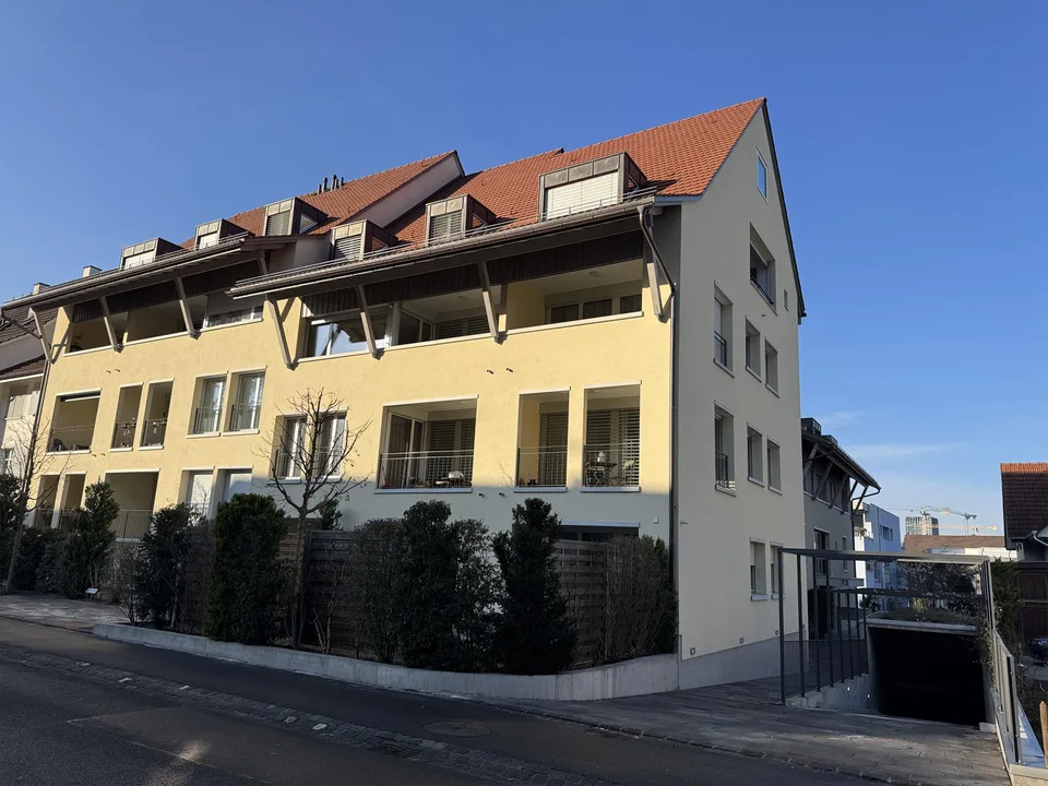 ruhige sonnige Wohnung