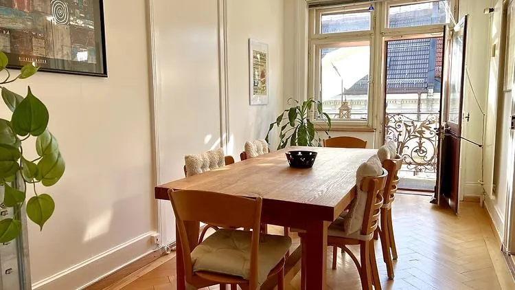3 ZI-WOHNUNG IN ST. GALLEN, MÖBLIERT