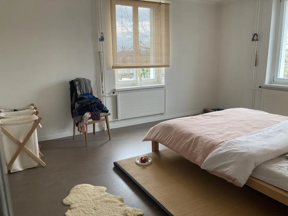 Charmante 3.5-Zimmer-Wohnung im Altbau