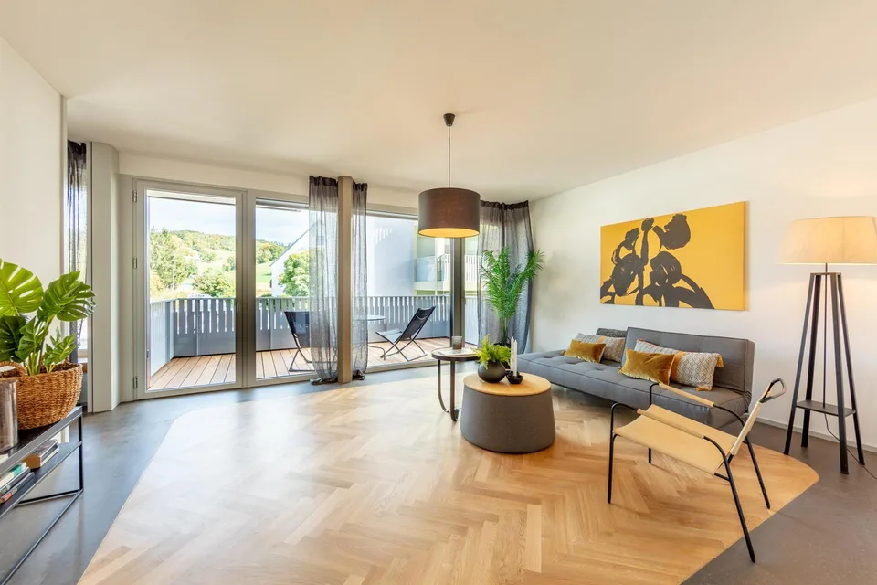 Kompakte und stilvolle 2.5 Zimmerwohnung im 1. OG