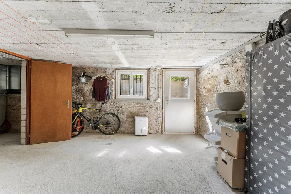 7½-Zimmer-Einfamilienhaus mit viel Platz an zentraler Lage in Busswil