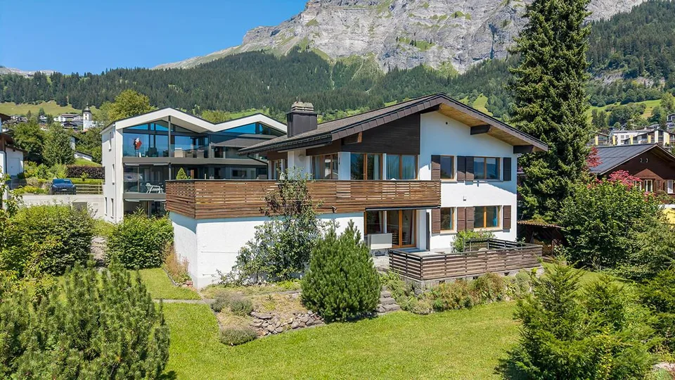 Ferienhaus in Flims an sonniger Lage