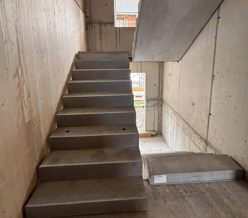 grosse Neubauwohnung zu verkaufen