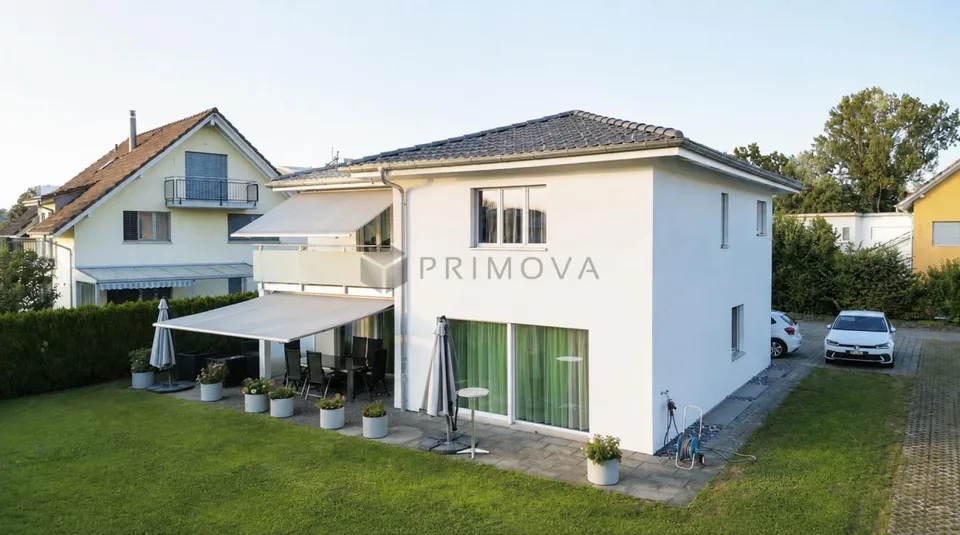 Grosszügiges Einfamilienhaus mit Garten, Privatsphäre und viel Lebe...