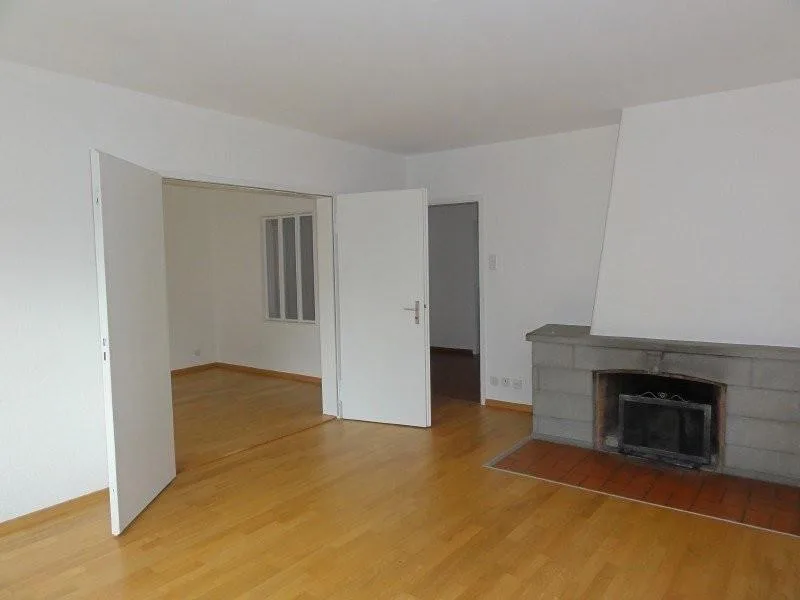 Apartment with Fireplace