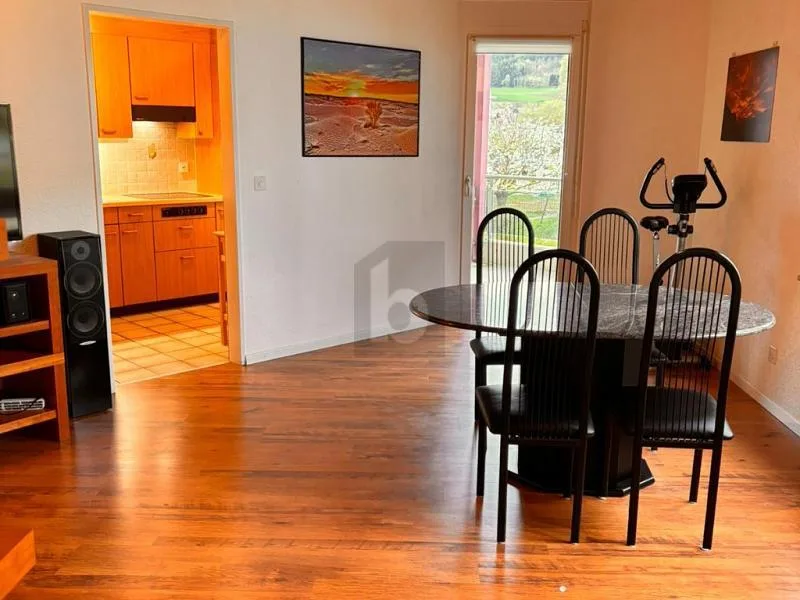 KOMFORTABEL UND LICHTDURCHFLUTET