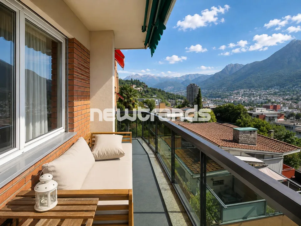 AFFITTASI LUMINOSO APPARTAMENTO 3.5 LOCALI CON SPLENDIDA VISTA LAGO