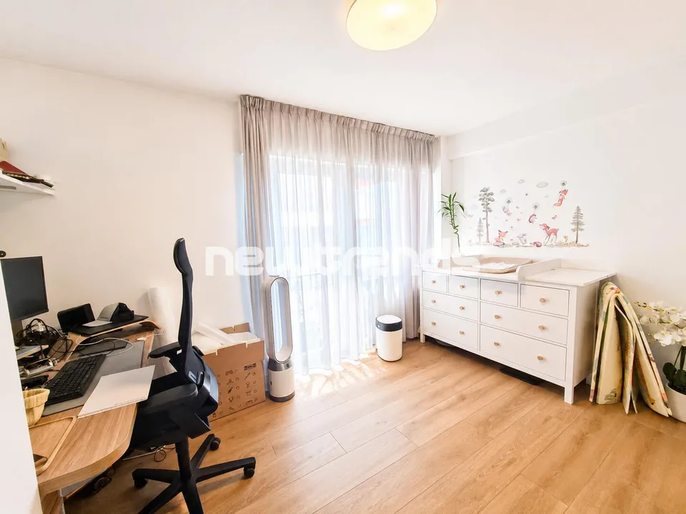 AFFITTASI LUMINOSO APPARTAMENTO 3.5 LOCALI CON SPLENDIDA VISTA LAGO