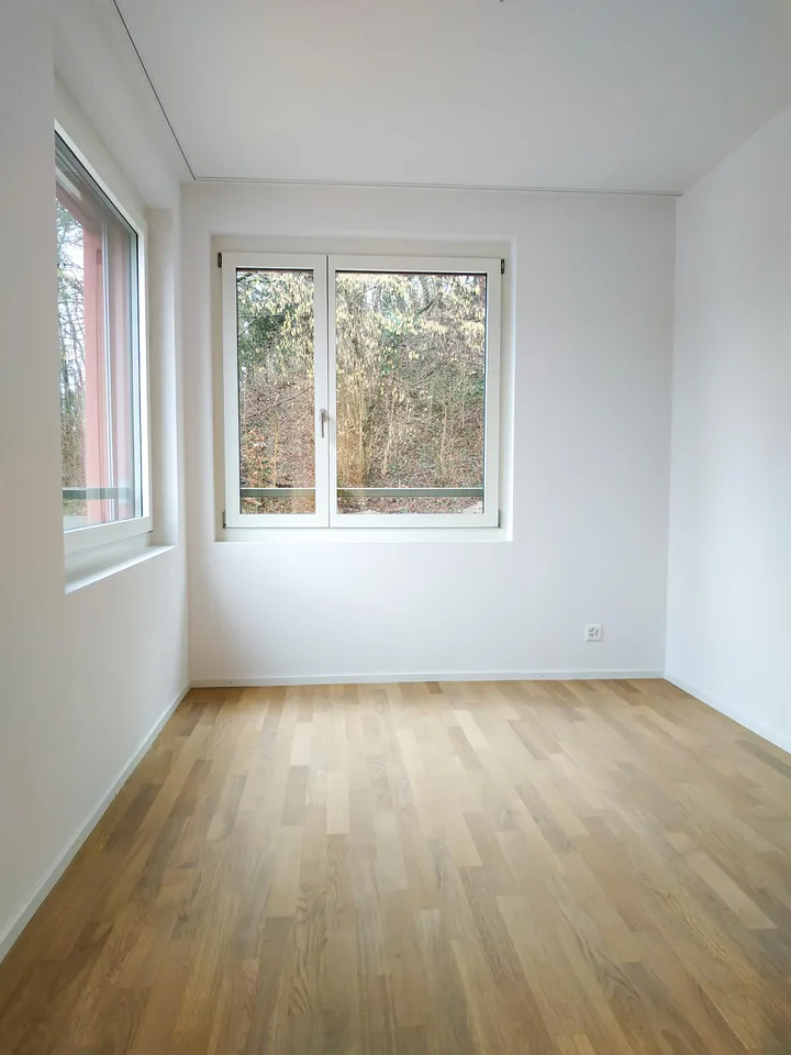 Appartement de 3,5 pièces tout à fait moderne et adapté à l'âge