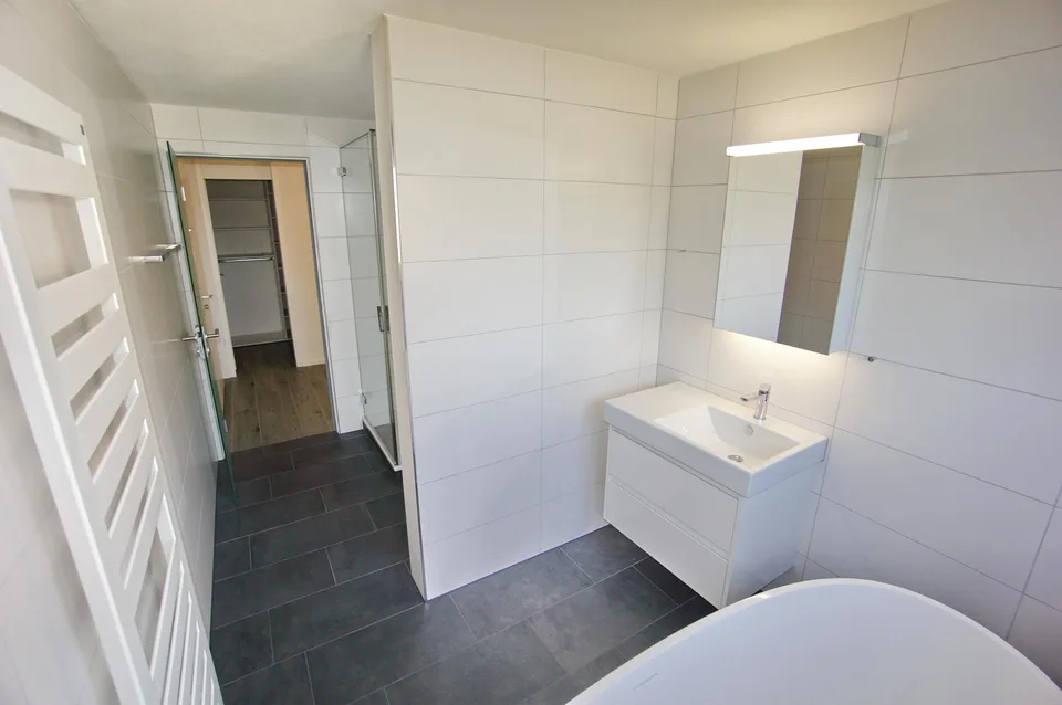 3.5 Zimmer Wohnung mit Sicht auf Stockhorn