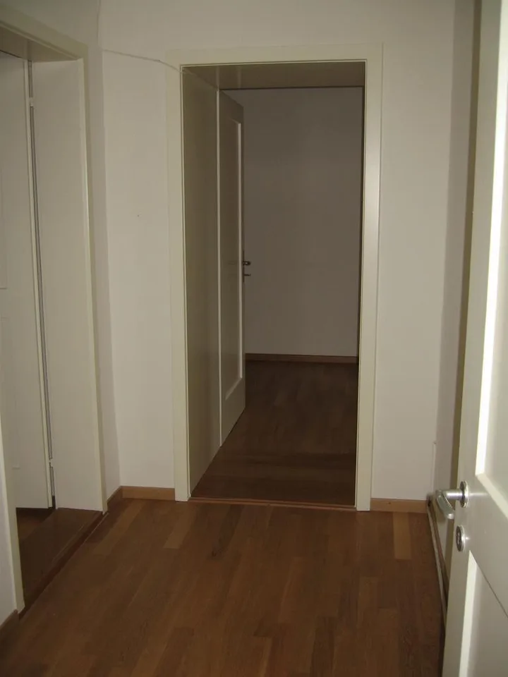 Appartement familial avec balcon à louer