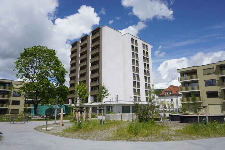 Alterswohnung: Hindernisfreie 2-Zimmer-Wohnung im 8. Stock beim Ges...