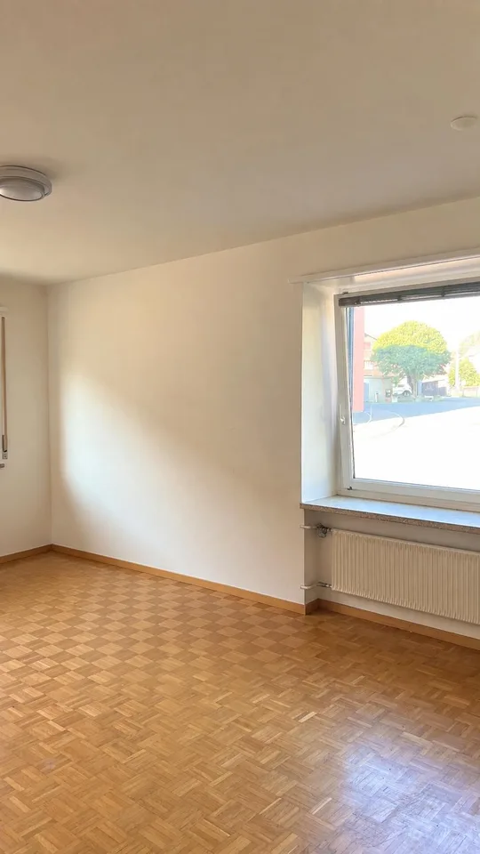 3.5 Zimmer Wohnung an zentraler Lage in Domat/Ems