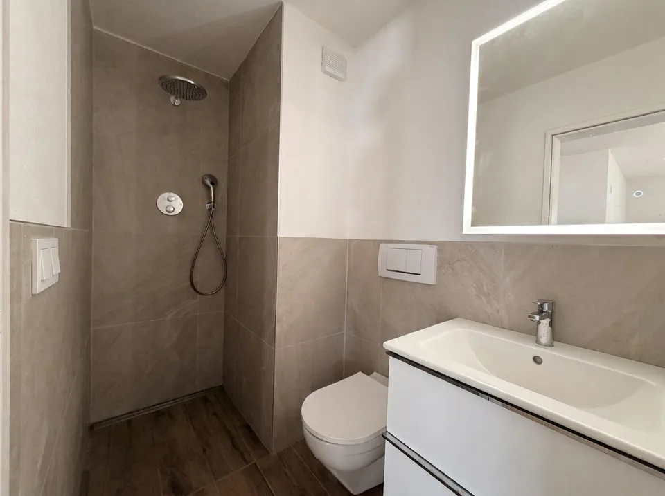 Brittnau - 4.5-Zimmer-Wohnung. Renoviert 2026. Hell. Modern.
