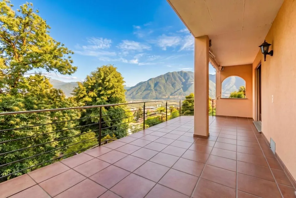 Tenero-Contra splendida casa vista lago in seconda residenza