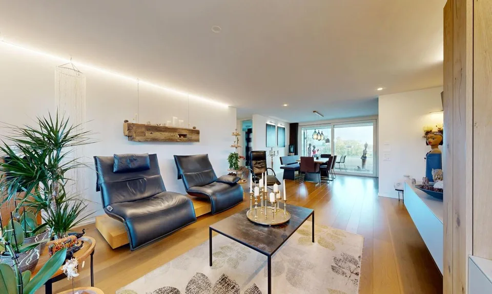 Moderne 4.5-Zimmer-WHG mit zwei grosszügigen Balkonen in Tägerwilen – Foto 4 von 11