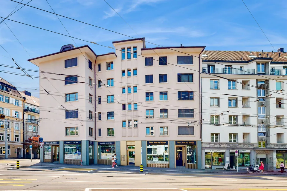On top of Hegibachplatz