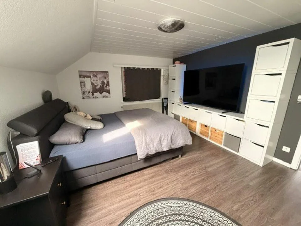 grosszügige 4 Zimmer Wohnung