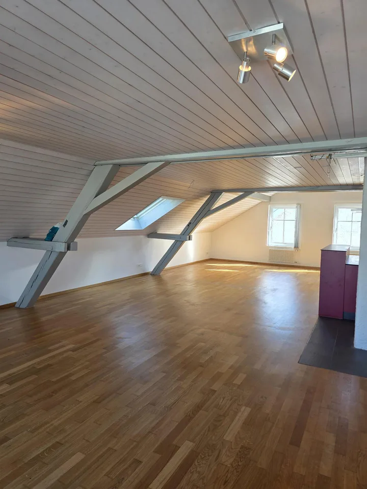 Appartement Loft de 2,5 Pièces au Centre d'Amriswil