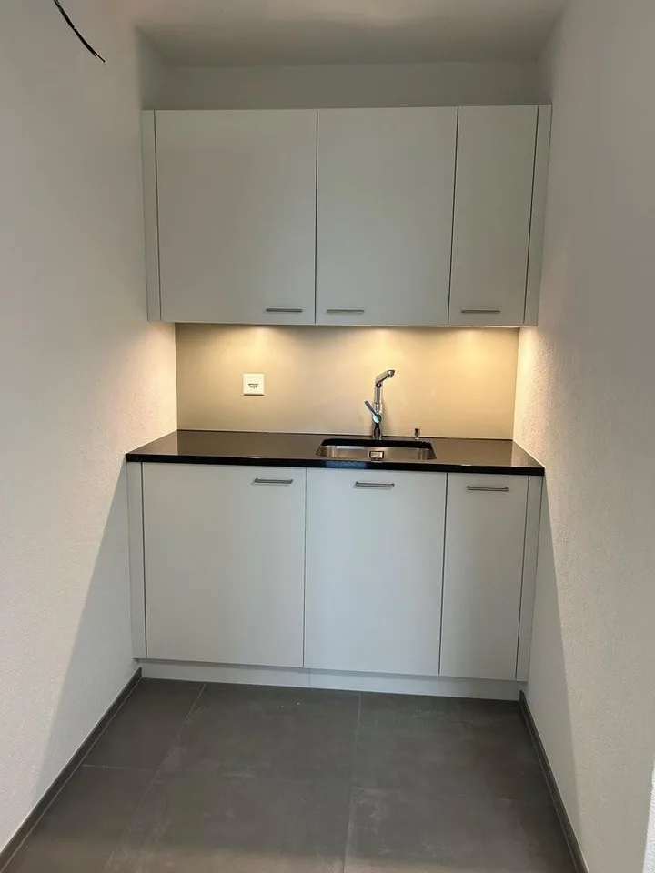 Wir vermieten zwei Büroräume!