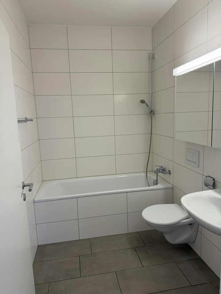 Moderne Büro-/Praxisfläche an zentraler Lage