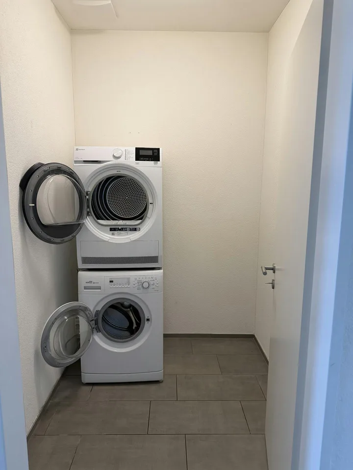 Moderne Büro-/Praxisfläche an zentraler Lage